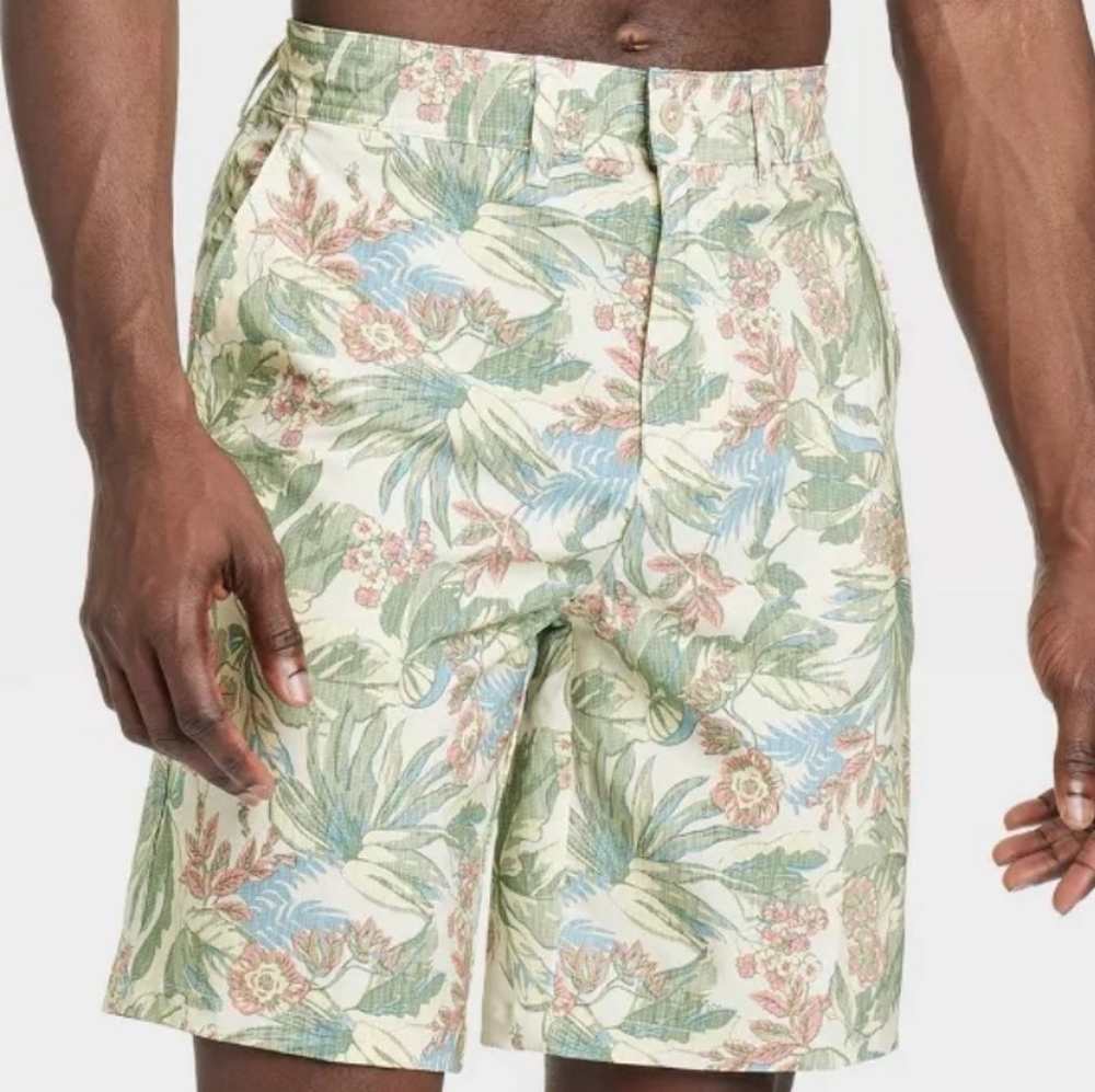 Men's Goodfellow And CO Floral Flat-Front Shorts — Cream with Green & Blue Print